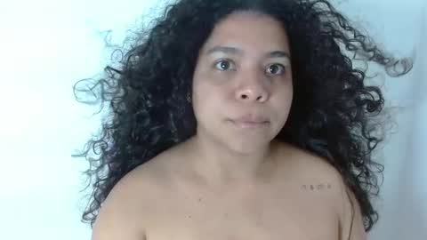 Yuli and SaraIndependent model online show from January 2025 12:15:01 PM