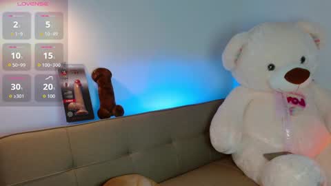 Yuli and SaraIndependent model online show from January 2026 05:02:02 AM