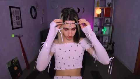 Snapshot of yumeliko_yummy chatting on October 2025 12:28:02 PM Yumeliko online show from October 2025 12:28:02 PM