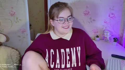 Polly online show from October 2025 05:46:01 PM