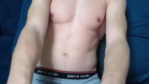 Snapshot of yummyalexxx chatting on December 2024 02:20:02 AM Alex online show from December 2024 02:20:02 AM