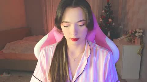 Yuna online show from December 2025 01:56:02 AM