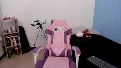 Yuna online show from January 2025 11:58:02 AM