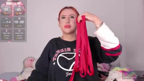 yunahott_ online show from November 2025 04:24:02 AM