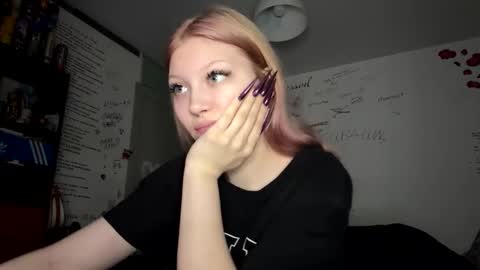 Snapshot of yunarosee chatting on January 2026 09:34:02 AM yunarosee online show from January 2026 09:34:02 AM