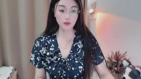 Snapshot of yuner0715 chatting on May 2026 03:08:02 PM YunEr online show from May 2026 03:08:02 PM