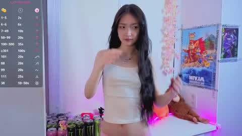 yung_leana online show from April 2026 07:11:02 PM