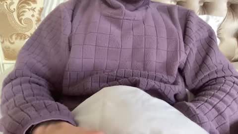 Snapshot of yungbull06 chatting on December 2024 04:29:02 PM Yung Bull online show from December 2024 04:29:02 PM