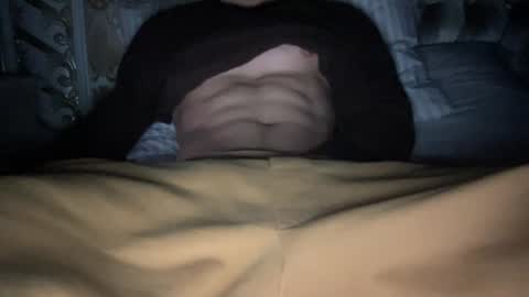 Snapshot of yungbull06 chatting on January 2025 01:24:01 AM Yung Bull online show from January 2025 01:24:01 AM