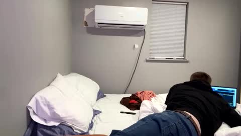 deezy online show from April 2026 04:22:01 AM