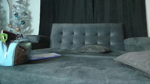 ELITA online show from December 2025 04:41:01 AM