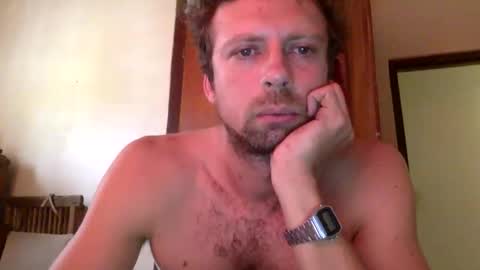 yungrover online show from December 2024 06:44:02 PM