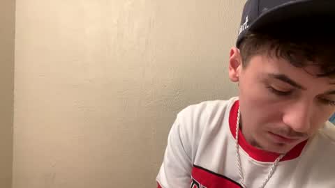 yungstudbev online show from December 2024 03:55:02 AM