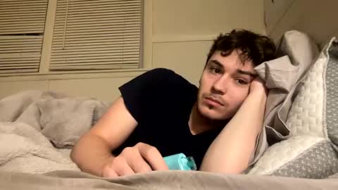 yungstudbev online show from January 2025 11:13:02 AM