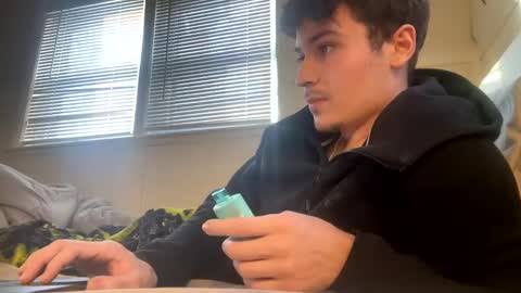 yungstudbev online show from January 2025 08:58:01 PM