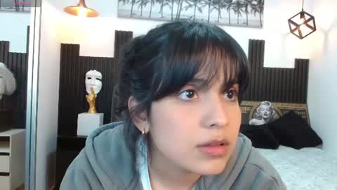 Y U R I online show from July 2026 11:59:01 AM
