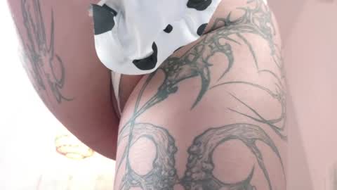 Hi My name Yuriko online show from April 2026 09:13:01 AM