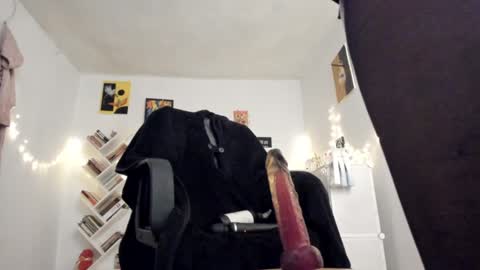 paola online show from December 2024 11:28:02 PM