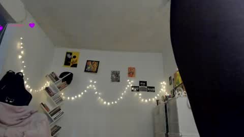 paola online show from February 2025 10:31:02 PM