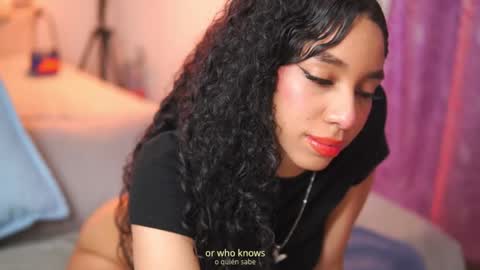 Yuyi Cam online show from October 2025 03:36:02 AM