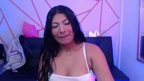 yvanna__smith online show from March 2026 03:30:02 AM