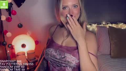The Queen Bitch of the United Kingdom online show from August 2026 06:15:02 AM