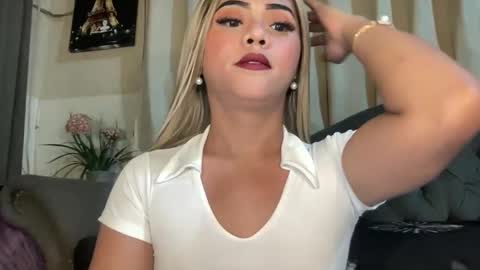 Miss Cali online show from February 2026 09:11:02 PM