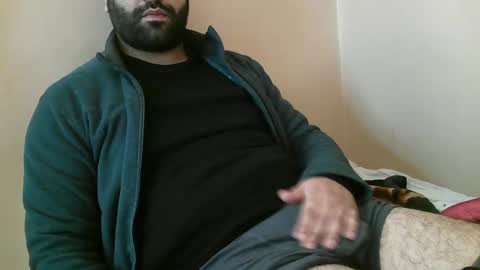 Snapshot of yxxtxxdentyk chatting on December 2024 05:49:02 AM Bi BearXXX online show from December 2024 05:49:02 AM