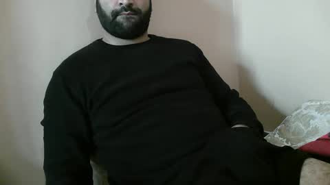 Snapshot of yxxtxxdentyk chatting on January 2025 06:09:02 AM Bi BearXXX online show from January 2025 06:09:02 AM