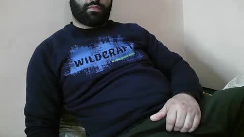 Snapshot of yxxtxxdentyk chatting on February 2025 05:44:02 AM Bi BearXXX online show from February 2025 05:44:02 AM