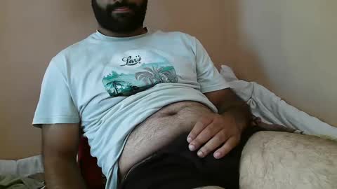 Snapshot of yxxtxxdentyk chatting on September 2025 05:34:02 AM Bi BearXXX online show from September 2025 05:34:02 AM