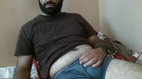 Snapshot of yxxtxxdentyk chatting on October 2025 06:22:02 AM Bi BearXXX online show from October 2025 06:22:02 AM