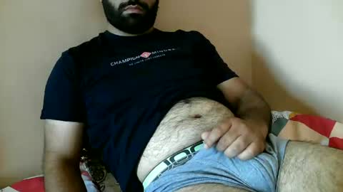 Snapshot of yxxtxxdentyk chatting on June 2026 05:54:02 AM Bi BearXXX online show from June 2026 05:54:02 AM