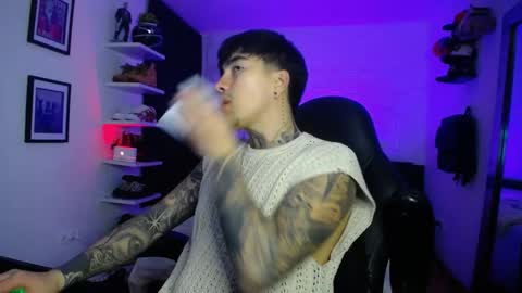 zac_muller1 online show from February 2026 05:03:02 AM