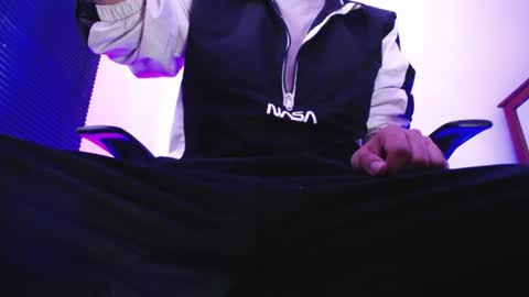 Zac Freelance model online show from June 2026 06:11:02 PM
