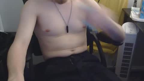 zachmcw25 online show from March 2026 03:45:02 AM