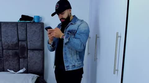 Richard online show from February 2025 05:07:02 PM