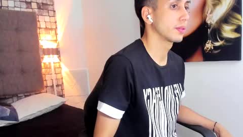 Snapshot of zack_isback chatting on April 2026 08:59:01 PM zack_isback online show from April 2026 08:59:01 PM