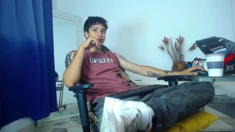 Snapshot of zacktk7 chatting on January 2025 02:24:02 PM zack online show from January 2025 02:24:02 PM