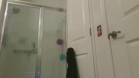 Snapshot of zaddypeg123 chatting on October 2025 09:43:02 AM zaddypeg123 online show from October 2025 09:43:02 AM