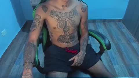 Snapshot of zafirocum chatting on November 2025 02:05:01 PM BiG Zafiro online show from November 2025 02:05:01 PM