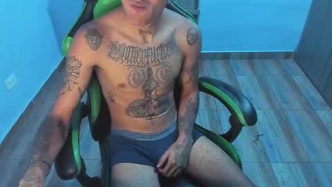 Snapshot of zafirocum chatting on November 2025 02:50:01 PM BiG Zafiro online show from November 2025 02:50:01 PM