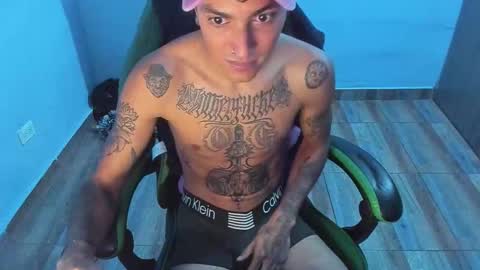 Snapshot of zafirocum chatting on November 2025 02:30:01 PM BiG Zafiro online show from November 2025 02:30:01 PM