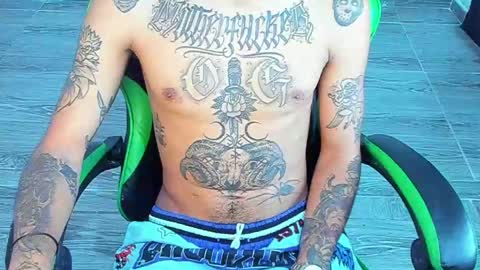 BiG Zafiro online show from April 2026 08:54:01 AM