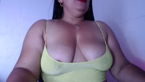 Zahi ... wants to play with everyone...yessss online show from May 2026 03:07:01 PM
