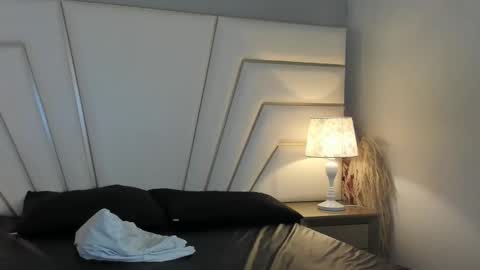 zahir_ashar online show from October 2025 11:06:02 AM