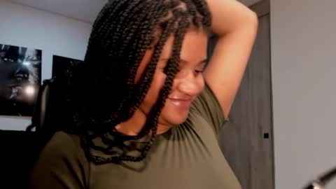 zahra_rose online show from October 2025 08:39:02 PM