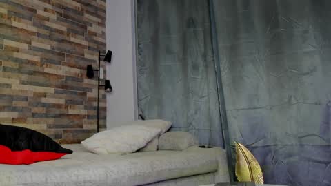 INSTAGRAM yormanfit7 online show from January 2025 10:30:01 AM