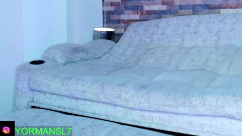 INSTAGRAM yormanfit7 online show from October 2025 11:08:02 AM