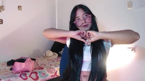 Snapshot of zainasiddiqui chatting on October 2025 03:25:01 PM Zaina online show from October 2025 03:25:01 PM